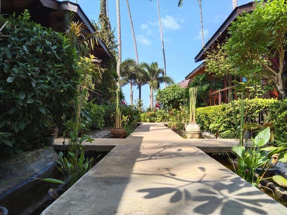 Lipa Bay Resort Lipa Noi Zewnętrze zdjęcie