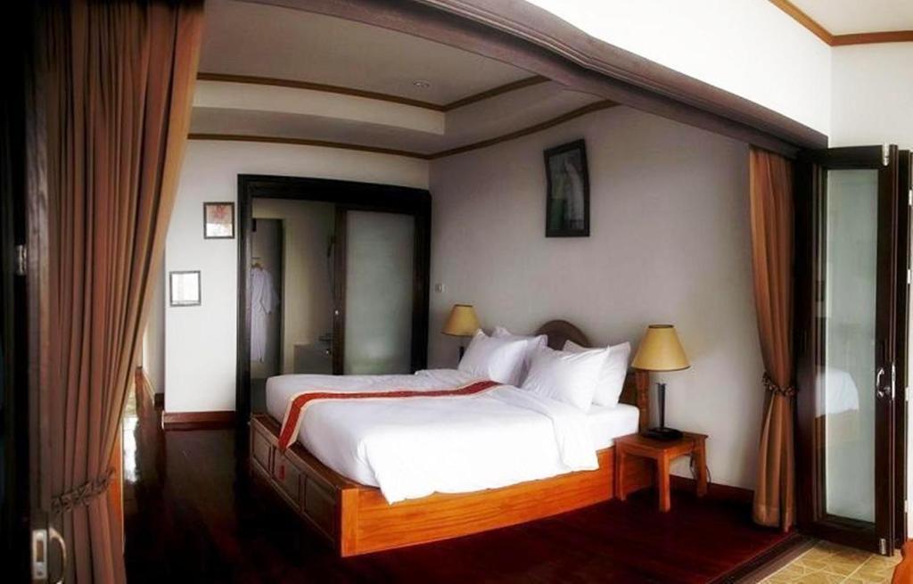 Lipa Bay Resort Lipa Noi Zewnętrze zdjęcie